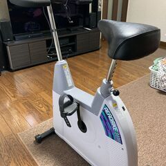 § コナミスポーツクラブ エアロバイク EZ101 §　取扱説明書付き及び脈拍センサー付きの画像