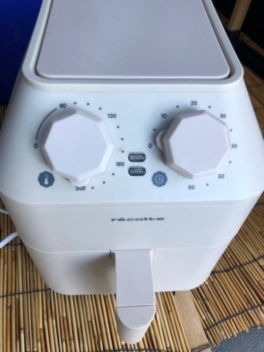 ノンフライヤー　レコルトエアーオーブン☆