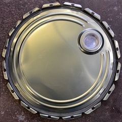 49.　ペール缶　空缶　エンジンオイル　蓋付き　コマツ　KOMATSU 空　洗浄済みの画像