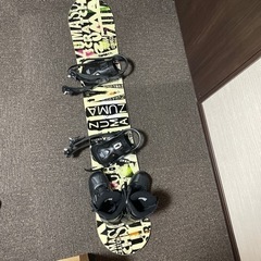 スノーボードセット（板＋ブーツ）【美品】