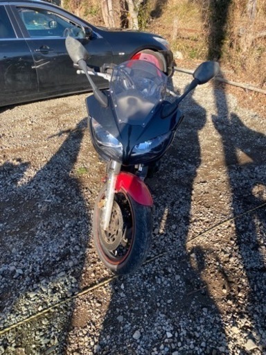 ヤマハ　FZ400 放置不動車　値下げいたしました。