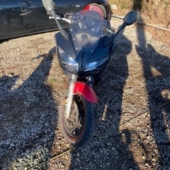 ヤマハ　FZ400 放置不動車　値下げいたしました。