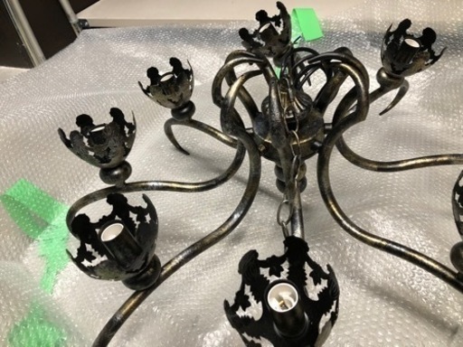 シャンデリア　新品