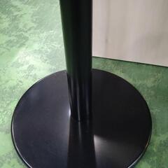 円形カフェテーブル　59×59×90の画像
