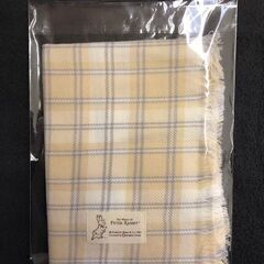 ピーターラビット　マフラーとショッピングバッグをセットで（未使用品）の画像