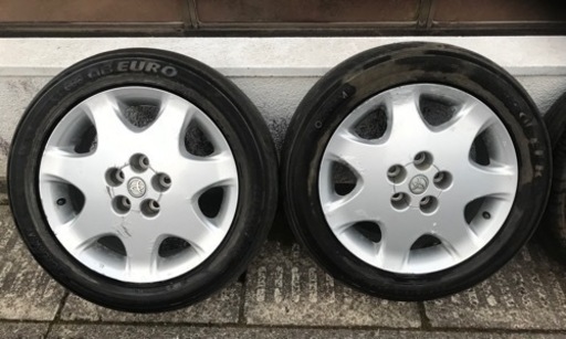 トヨタ純正 225/55 R17  ホイール 穴数 5