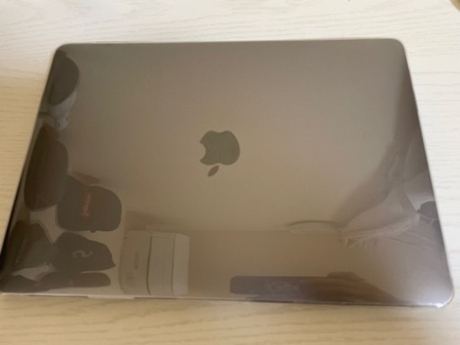 MacBook Air Retinaディスプレイ 13.3 MGN63J/A