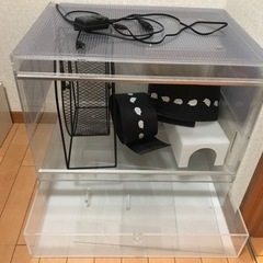 アクリルケージ