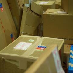 出荷準備や加工作業（年間休日122日）の画像