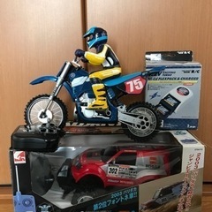三菱パジェロ　YAMAHA YZ250 ラジコン