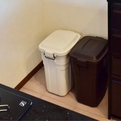 ゴミ箱　ダストボックスの画像