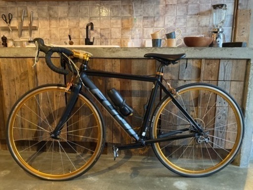 ロードバイク　Fuji Barracuda