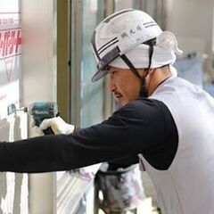 ✧入社お祝い金7万円贈呈✧なので堅苦しい出社ナシ！？(●＞U・)Ъ男女活躍のサイディング工事作業員の画像