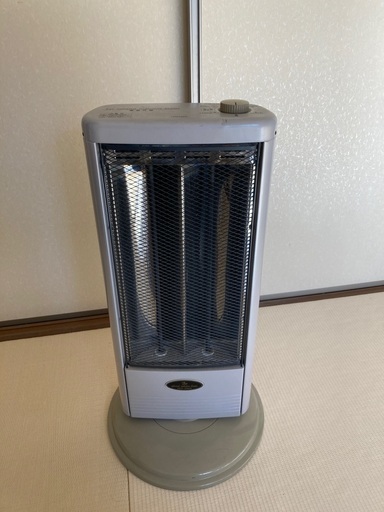 遠赤外線ヒーター　YAMAZEN