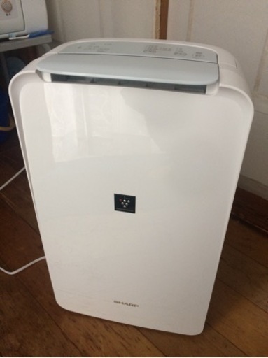 SHARP 衣類乾燥  除湿機　（取引中）