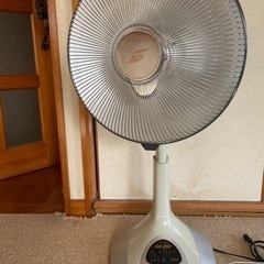 ハロゲンヒーター