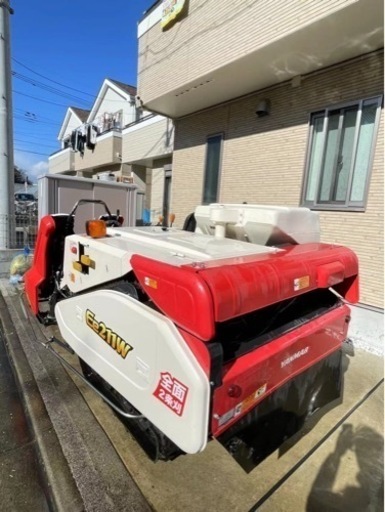 ヤンマーコンバインEe211w