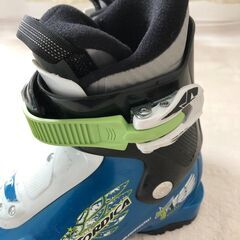 子ども用スキーブーツ　16　17　17.5　キッズの画像