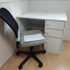 コンパクト　デスク　机　椅子つきの画像