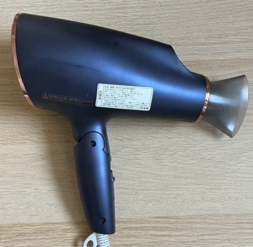 【ほぼ新品✨】29700→19000パナソニックドライヤー(箱有)