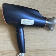 ほぼ新品✨】29700→19000パナソニックドライヤー(箱有)