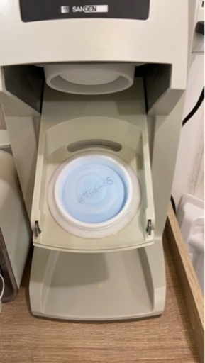 ソフトクリーム機器(スジャータアイス専用)