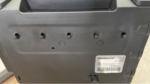 【直接引取り限定】セントリー テンキー式耐火・耐水金庫(1時間耐火)22.8L