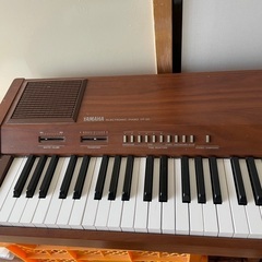 取引中　電子ピアノYAMAHA YP-30