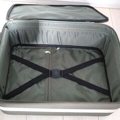 [ 動作良好 ]  キャリーバッグ コンパクト 一人用 ★ ダークグリーン（ カーキ ）色　★ 旅行バッグ スーツケース 軽量　[ 調布市 お引き取り限定]の画像