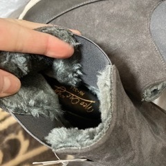 暖かい　歩きやすい　疲れにくい　ブーツの画像