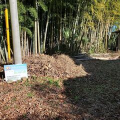 山のふもとの住宅地（更地）を売却します。 − 神奈川県