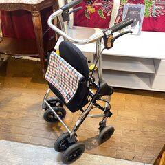 近隣送料無料★定価69,080円★幸和 Tacaof  テイコブリトル シルバーカー 歩行車 HS05★買取帝国 志木店の画像