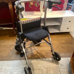 近隣送料無料★定価69,080円★幸和 Tacaof  テイコブリトル シルバーカー 歩行車 HS05★買取帝国 志木店の画像