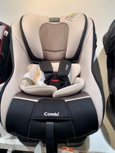 ■店頭引取限定■美品☆コンビ　7歳まで〜　チャイルドシート　マルゴット♫
