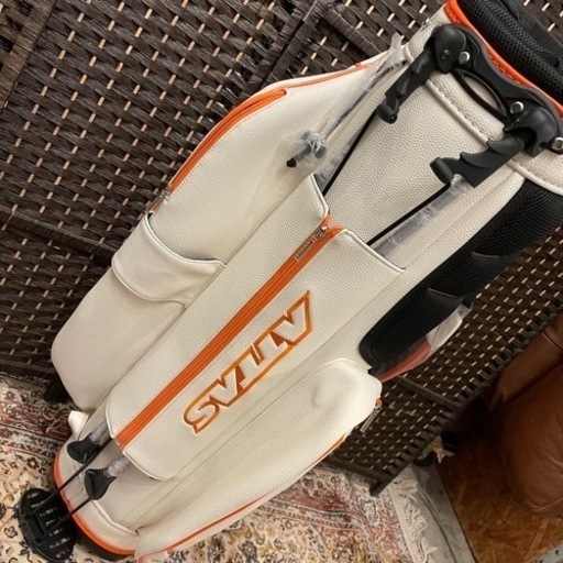 【売約済み】　ATTAS アッタス　USTMamiya ゴルフ　キャリーバッグ　キャディバッグ　スタンドキャリー　キャディバック　カー