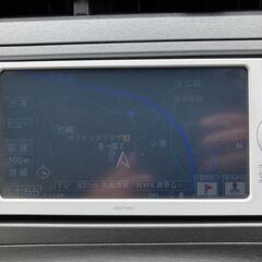 トヨタ　プリウス Sの画像