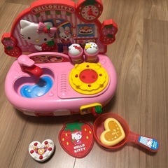 キティーちゃんのままごとキッチン