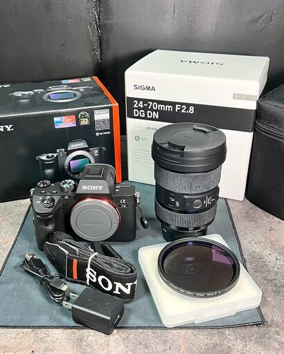 【最終値下げ！】Sony a7iii 神レンズ( sigma 24-70 f2.8 ) おまけ付き