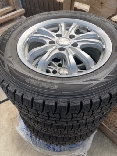 スダットレス　ホイル付き　16インチ