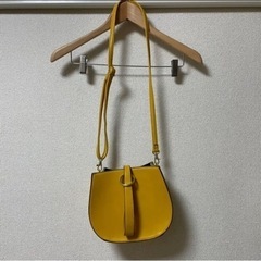 GU  ショルダーバッグ