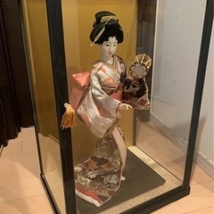 日本人形 ガラスケース入り　伝統工芸木製品 鼓の画像