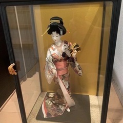 日本人形 ガラスケース入り　伝統工芸木製品 鼓の画像