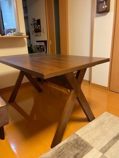 unico ダイニングテーブル　ストラーダ