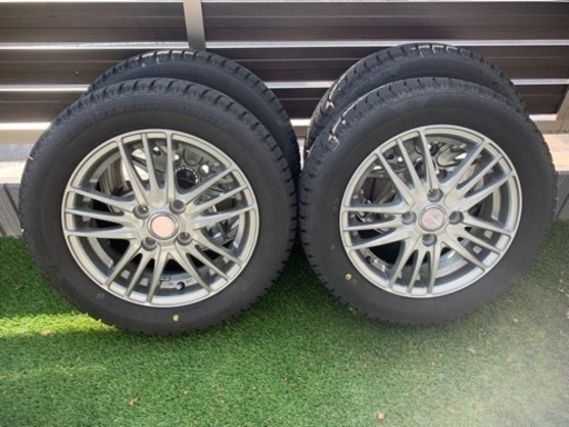 スタッドレスタイヤ（ブリヂストン）