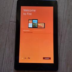 Fire 7 タブレット (7インチディスプレイ) 　売ります