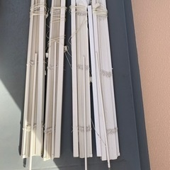 無料‼️  ブラインド4点