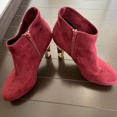 MOUSSYのアウターとFLAG-jのヒールブーツのセットの画像