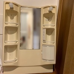 洗面化粧台の画像