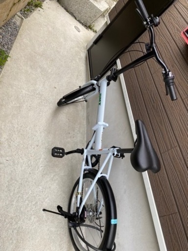 折り畳み自転車　ほぼ新品　6段階変速