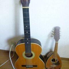 【値下げ!!!】（ジャンク品）ガットギターとマンドリン。年代物【...